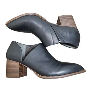 BC Footwear Women's 8.5 Black Vegan Leather Cut Out Pointed Toe Block Heel Boots